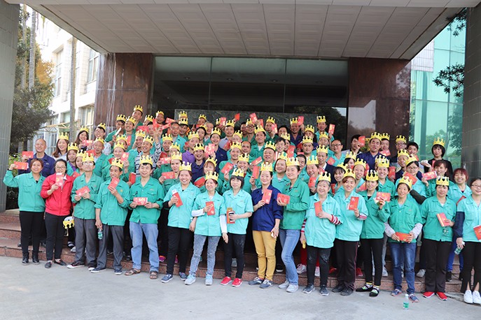 全體壽星合影 副本.jpg